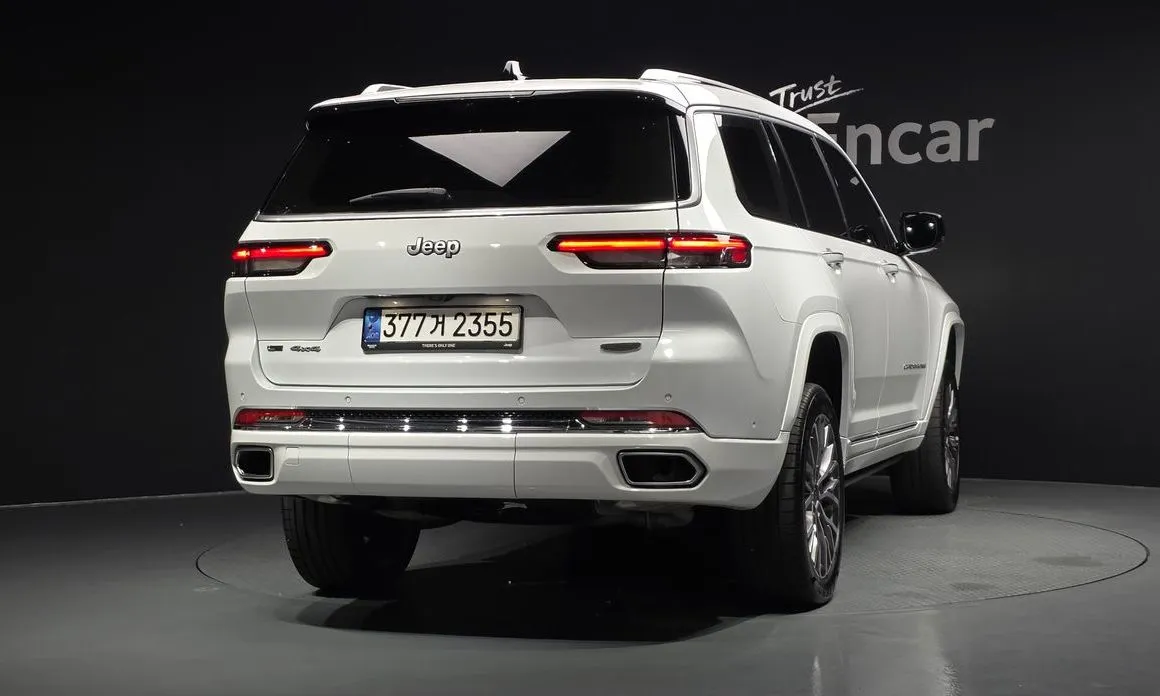 Jeep Cherokee — фото 4