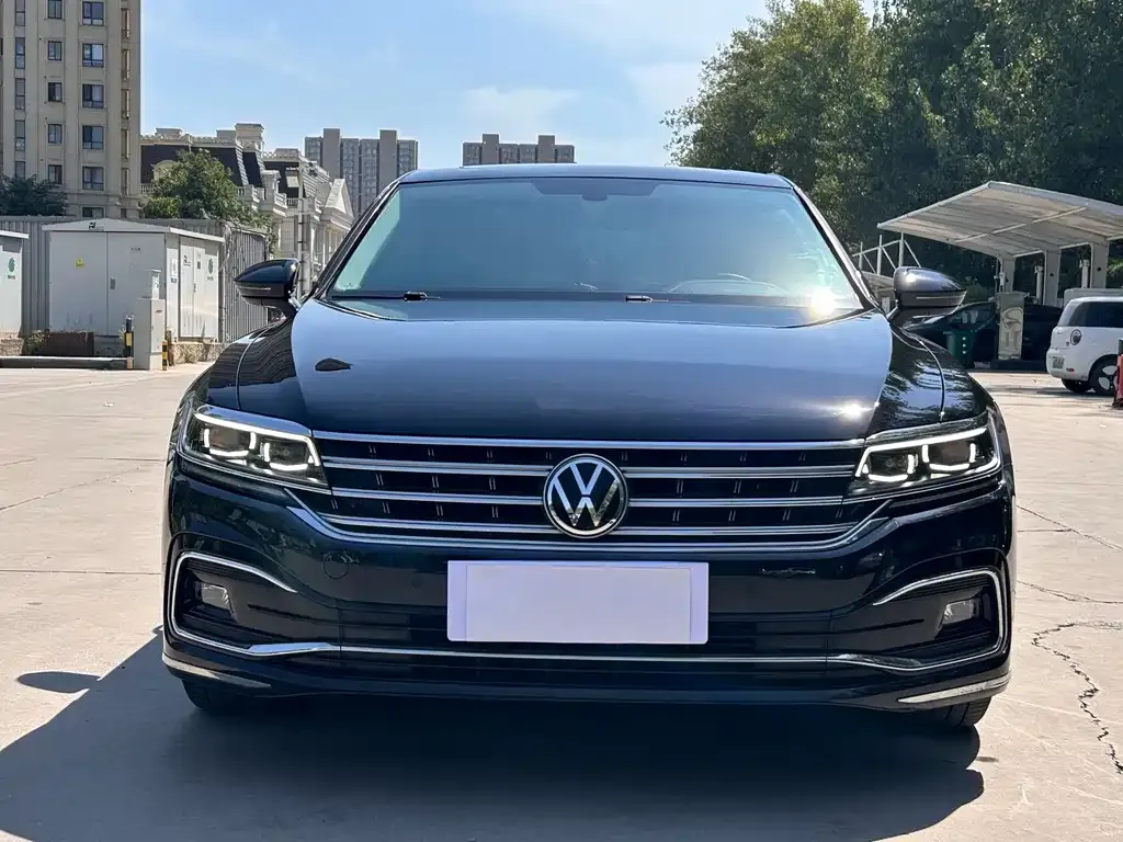 Volkswagen Phideon — фото 2