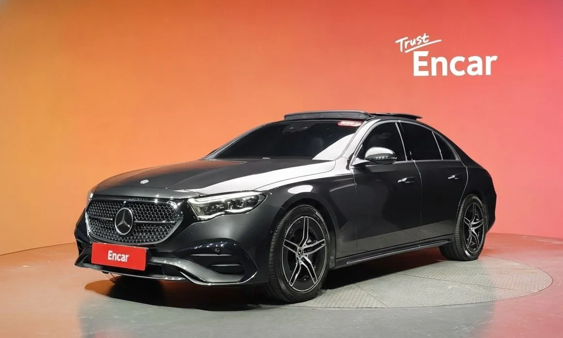 Mercedes-Benz E-Class — фото 1