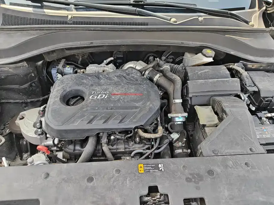 Hyundai Santa Fe — фото 4