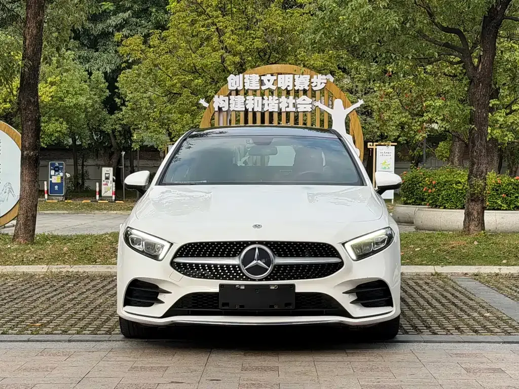 Mercedes-Benz A-Class — фото 10