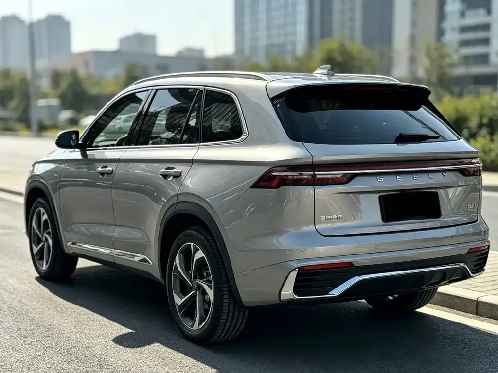 Geely Xingyue L — фото 6