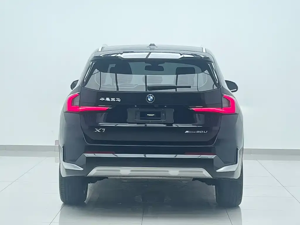 BMW X1 — фото 2