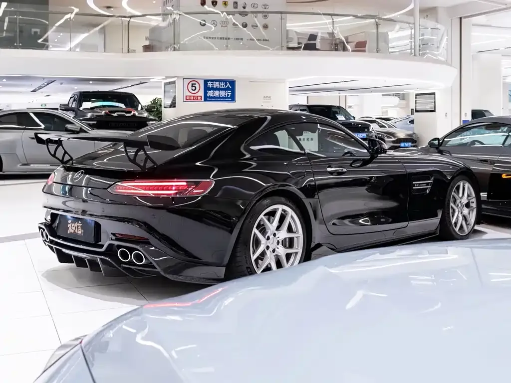Mercedes-Benz AMG GT — фото 7