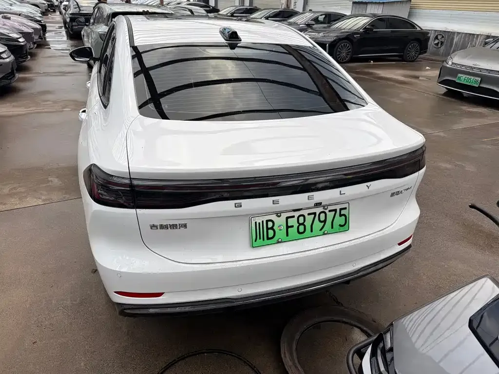 Geely Galaxy A7 EM — фото 9