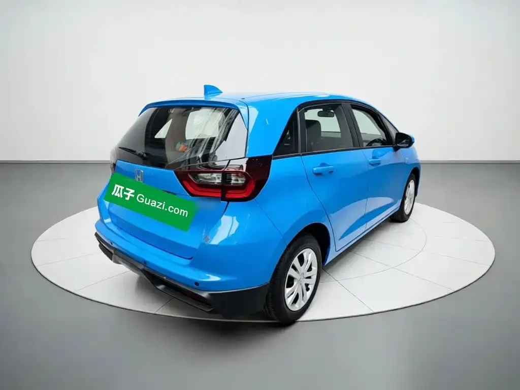 Honda Fit — фото 5