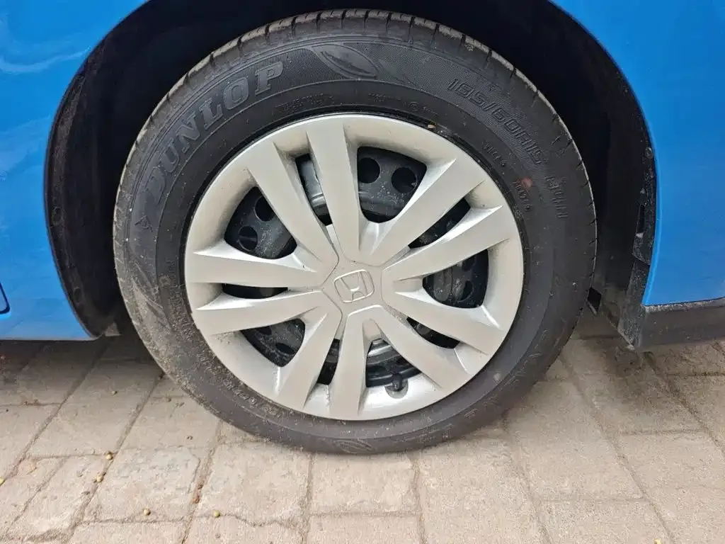 Honda Fit — фото 7