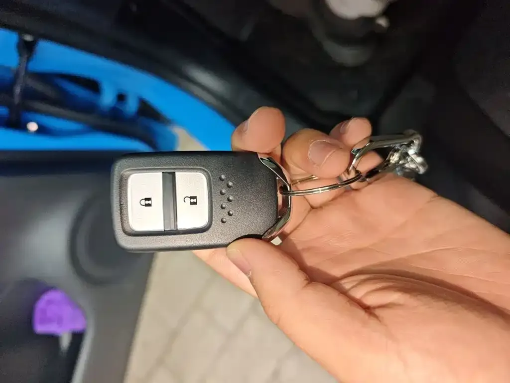 Honda Fit — фото 10