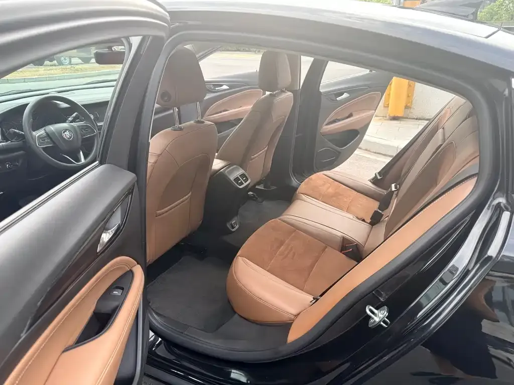 Buick Regal — фото 2