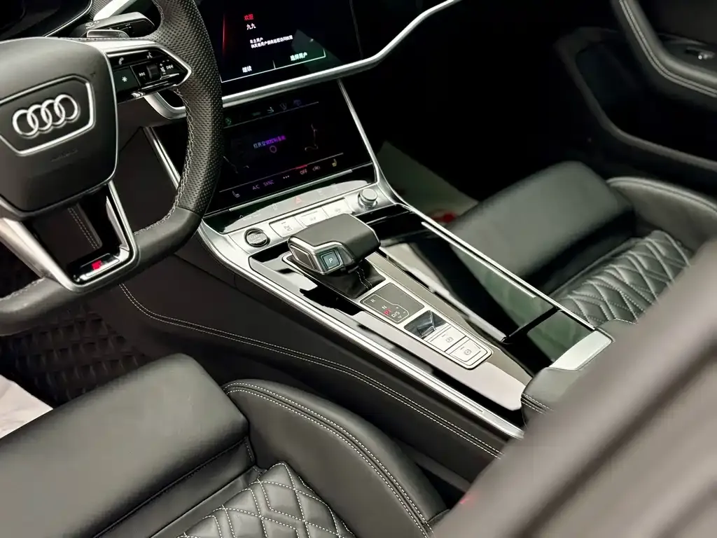 Audi A7 — фото 5
