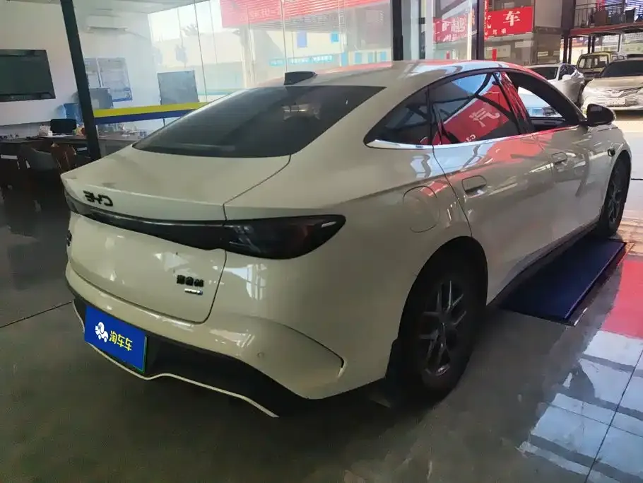 BYD Seal 06 — фото 10