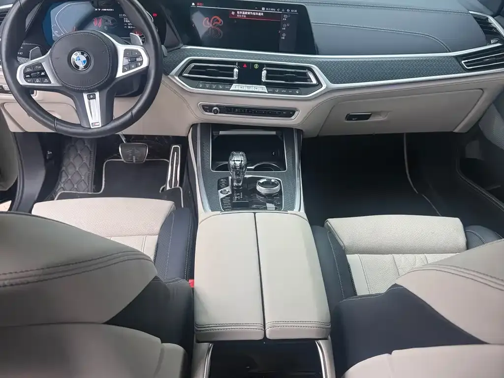 BMW X7 — фото 8