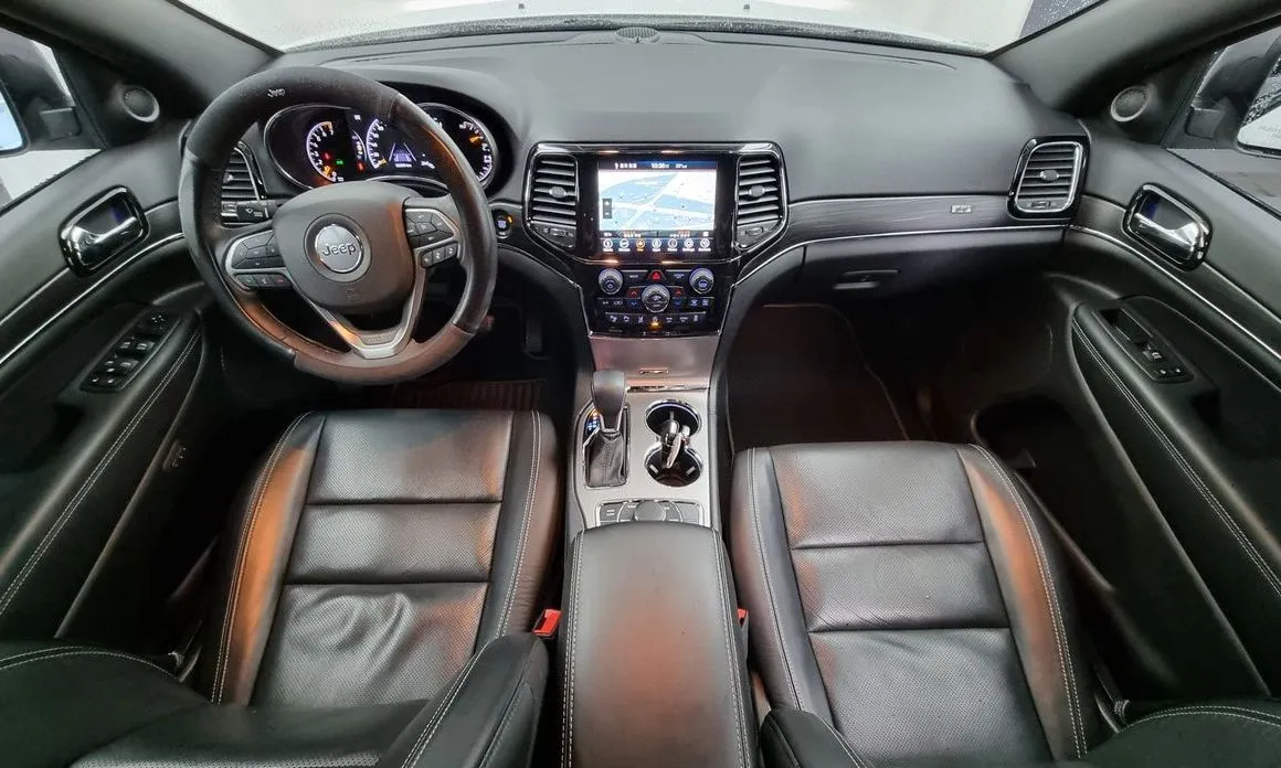 Jeep Cherokee — фото 8
