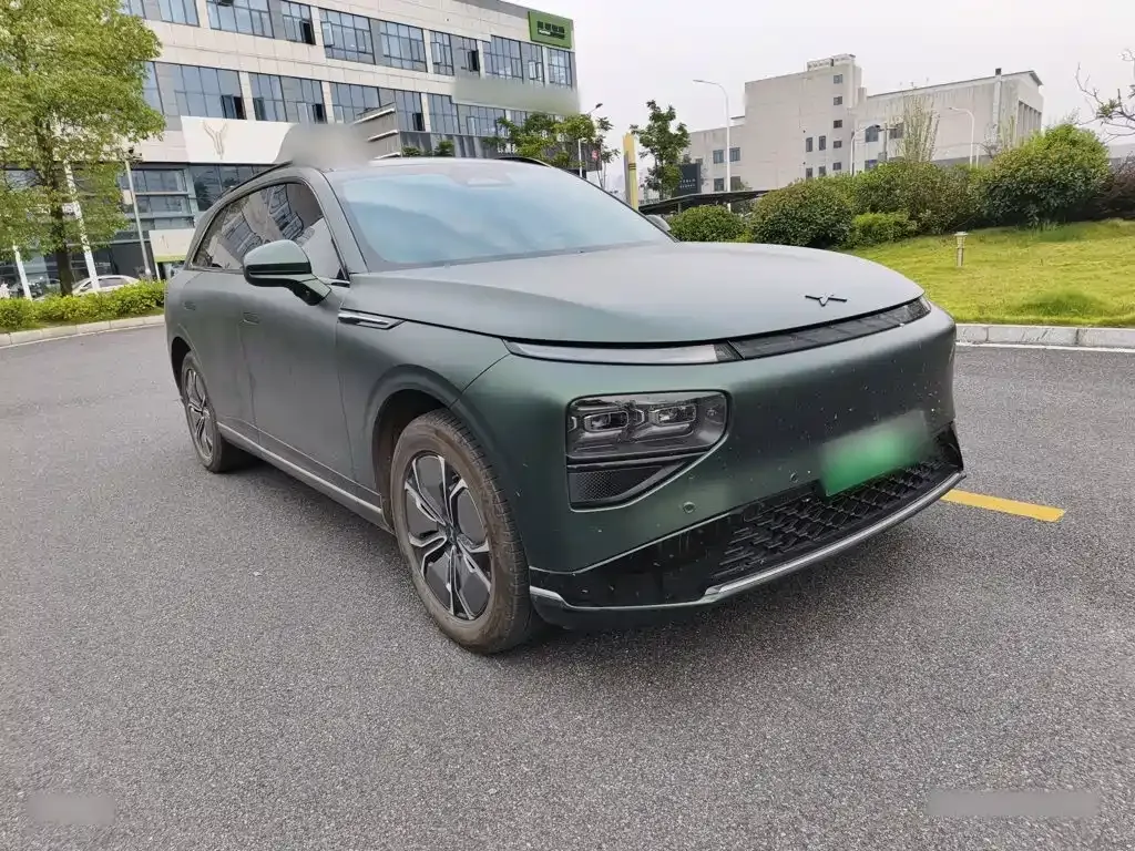 XPeng G9 — фото 5