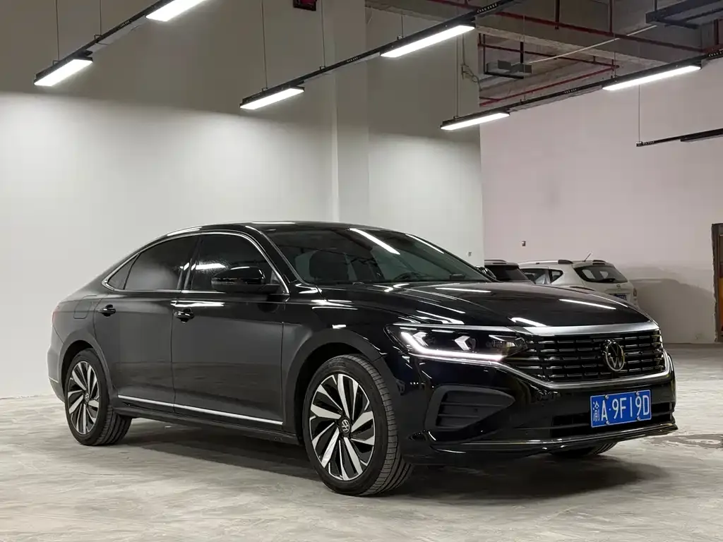 Volkswagen Passat — фото 9