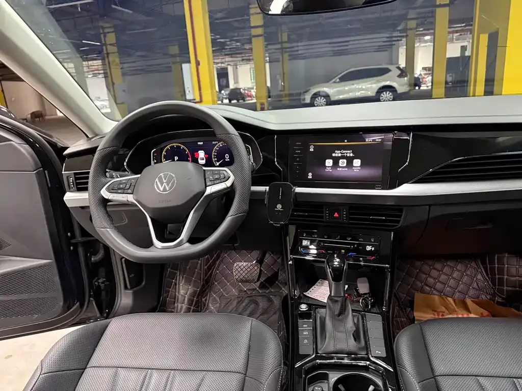 Volkswagen Passat — фото 10