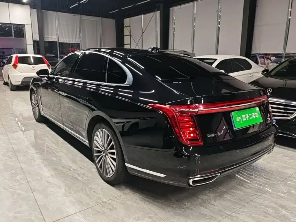 Hongqi H9 — фото 8