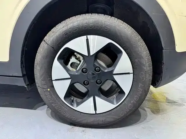 Geely Starburst — фото 10