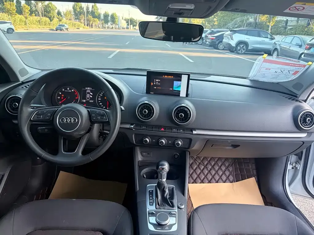 Audi A3 — фото 2