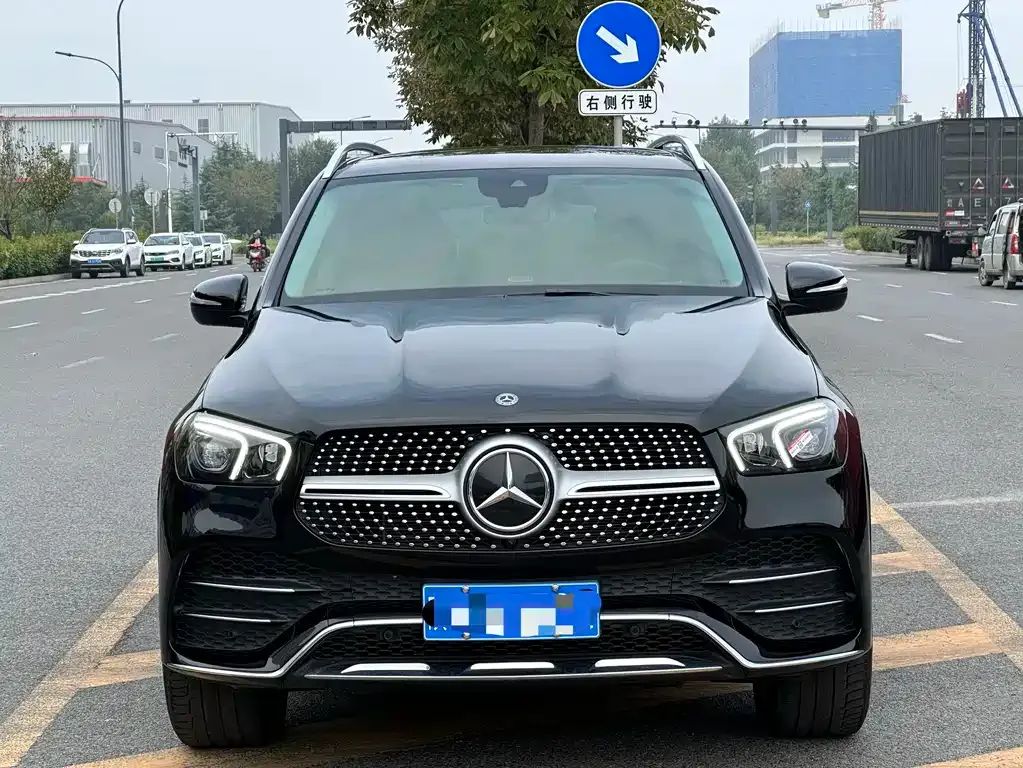 Mercedes-Benz GLE (Import) — фото 2