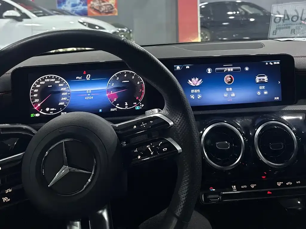 Mercedes-Benz CLA (Import) — фото 4