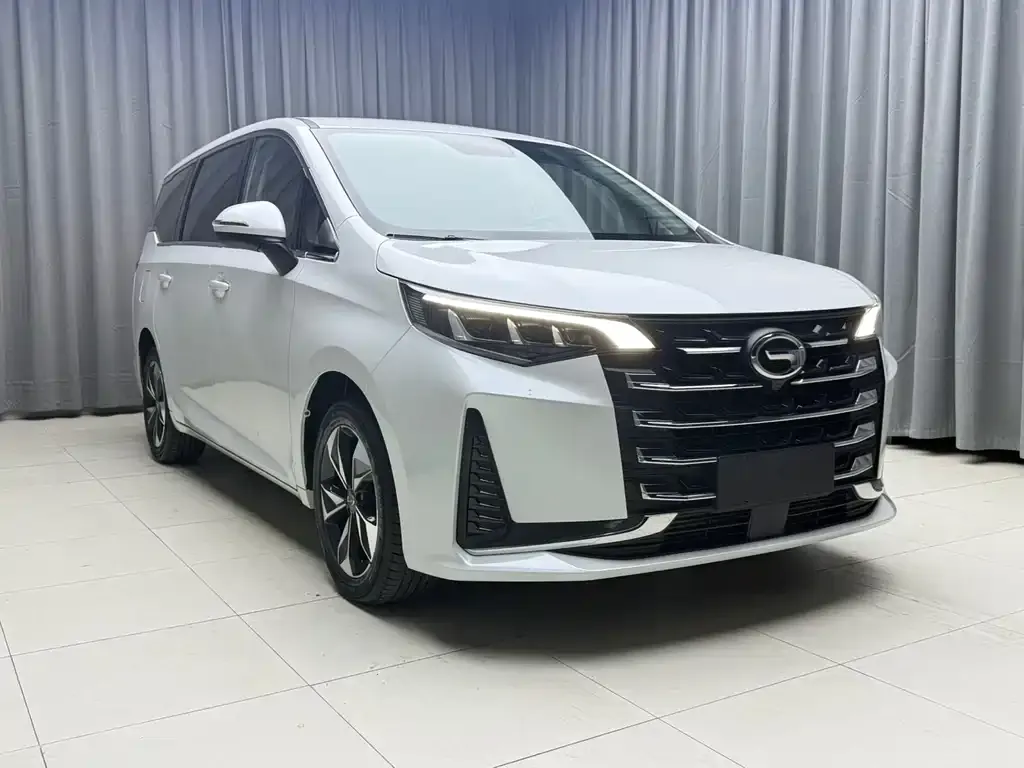 GAC Motor Trumpchi M6 — фото 3