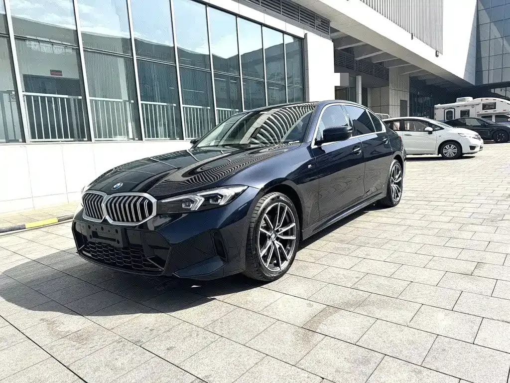 BMW 3 Series — фото 1