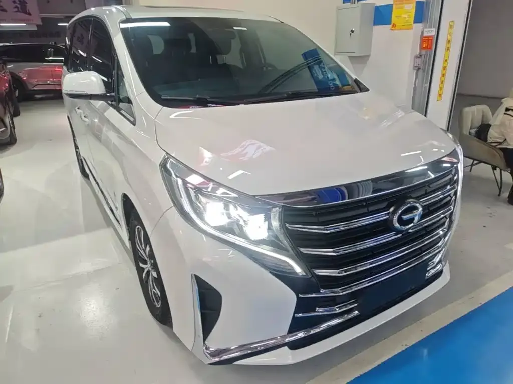 GAC Motor Trumpchi M8 — фото 7
