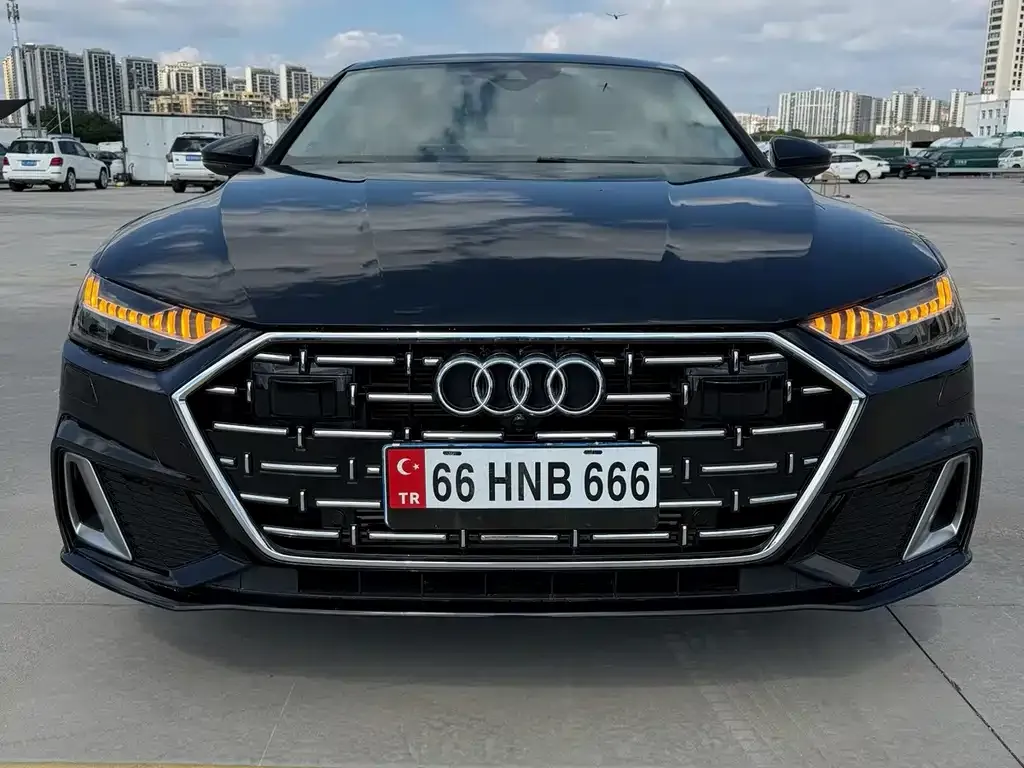 Audi A7L — фото 4