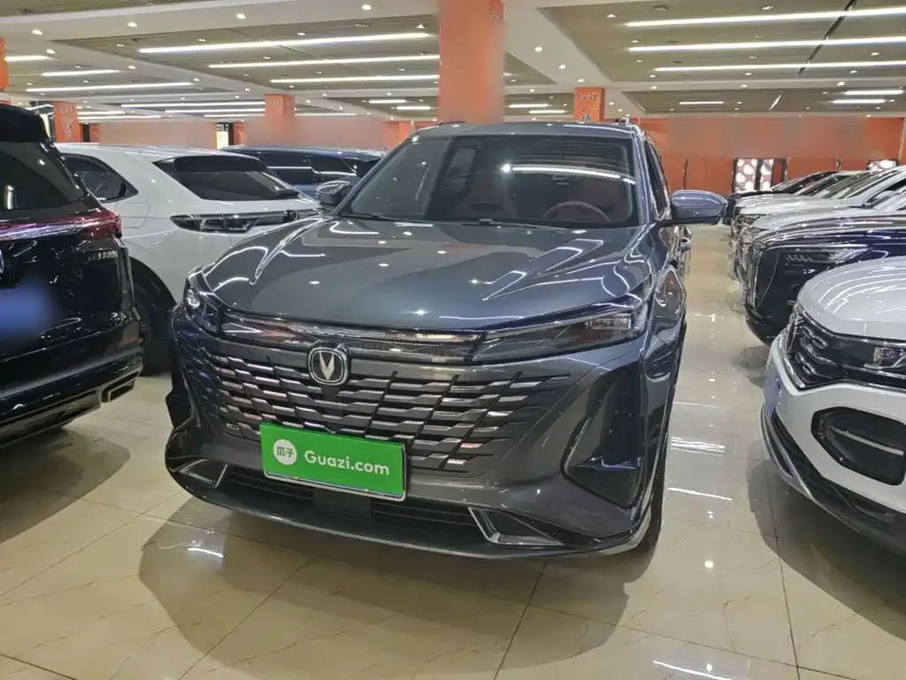 Changan CS75 PLUS — фото 1