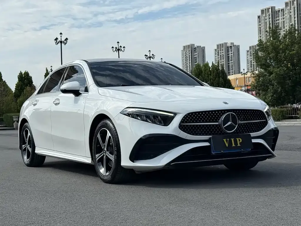 Mercedes-Benz A-Class — фото 9