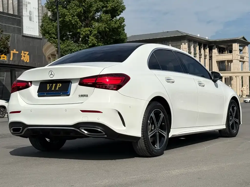 Mercedes-Benz A-Class — фото 8