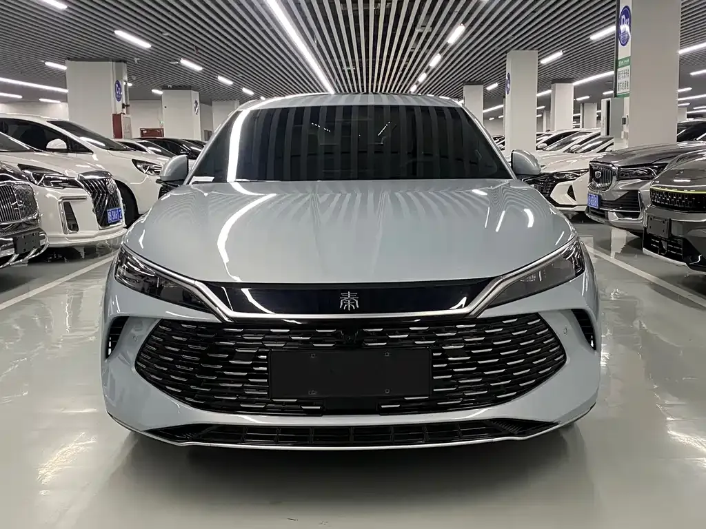 BYD Qin L — фото 9