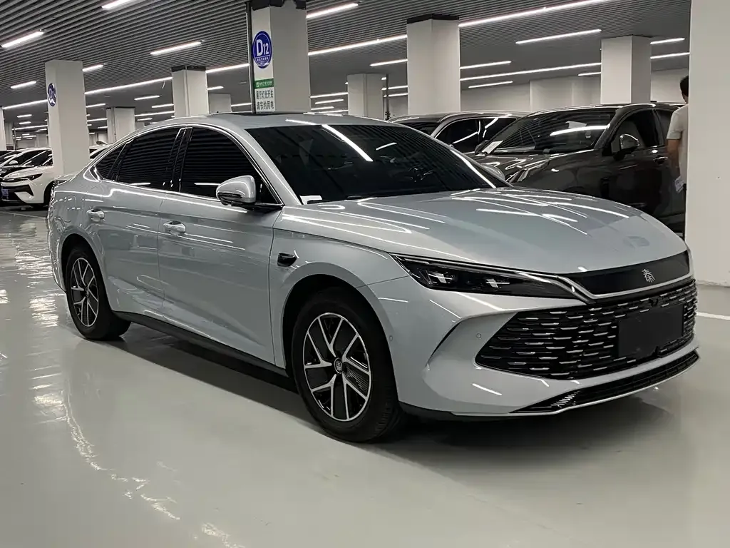 BYD Qin L — фото 2