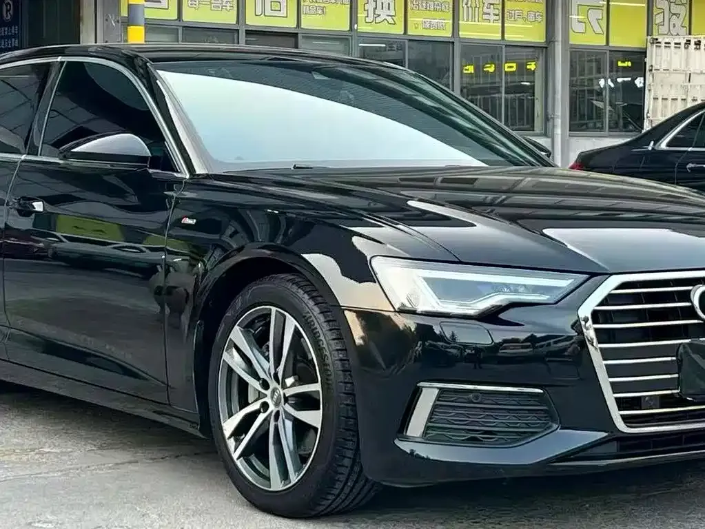 Audi A6L — фото 8