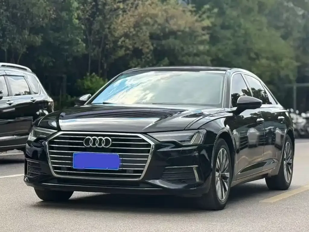 Audi A6L — фото 9