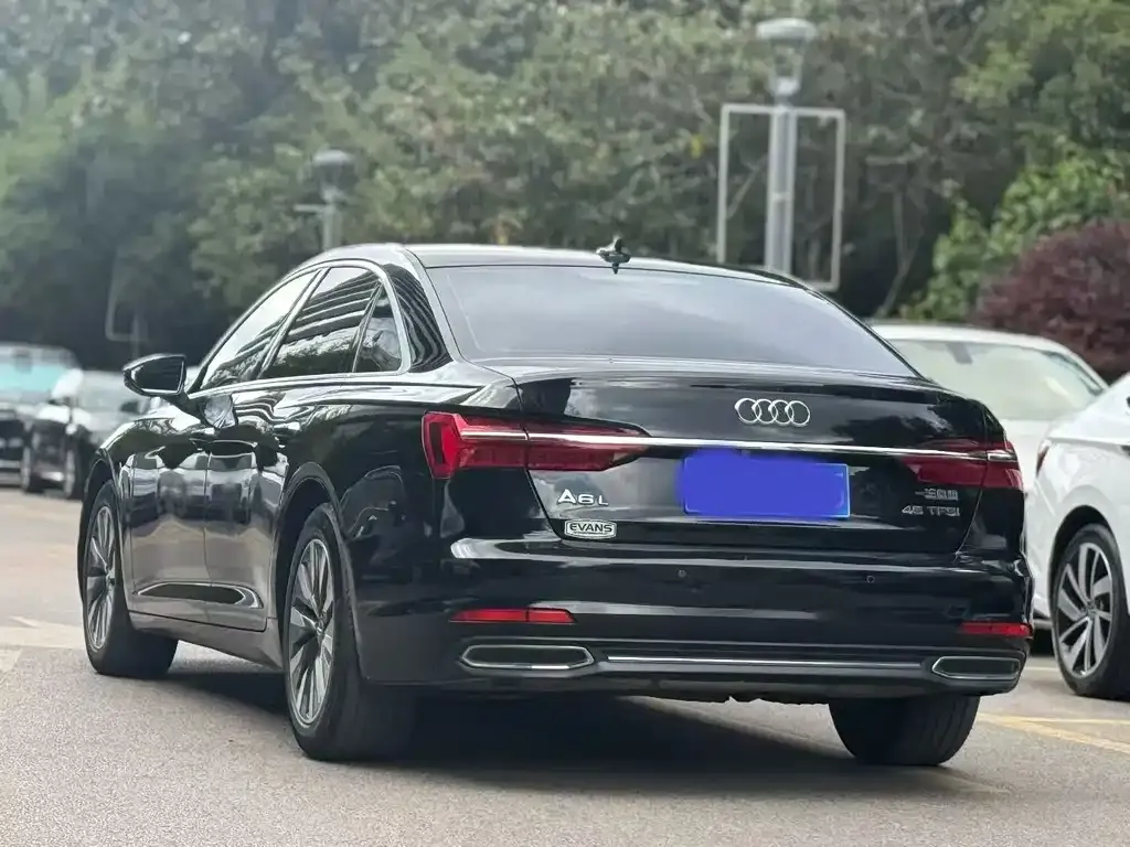 Audi A6L — фото 4