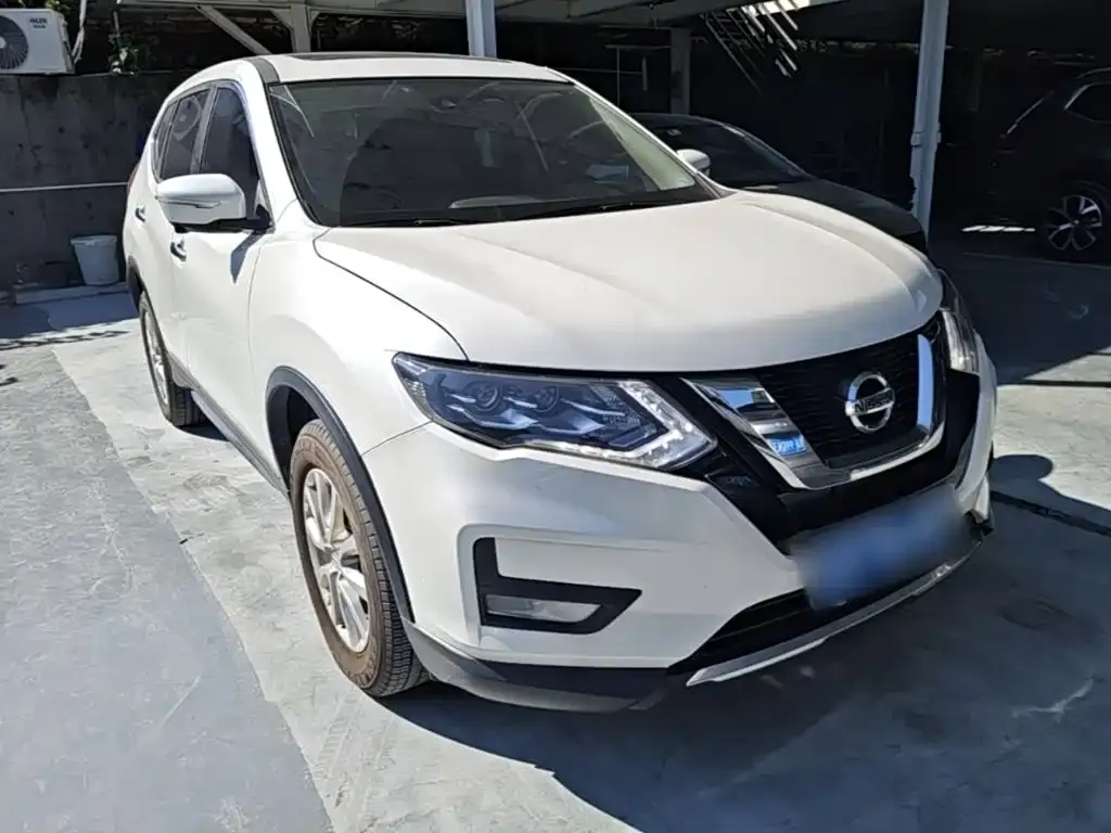 Nissan X-Trail — фото 6