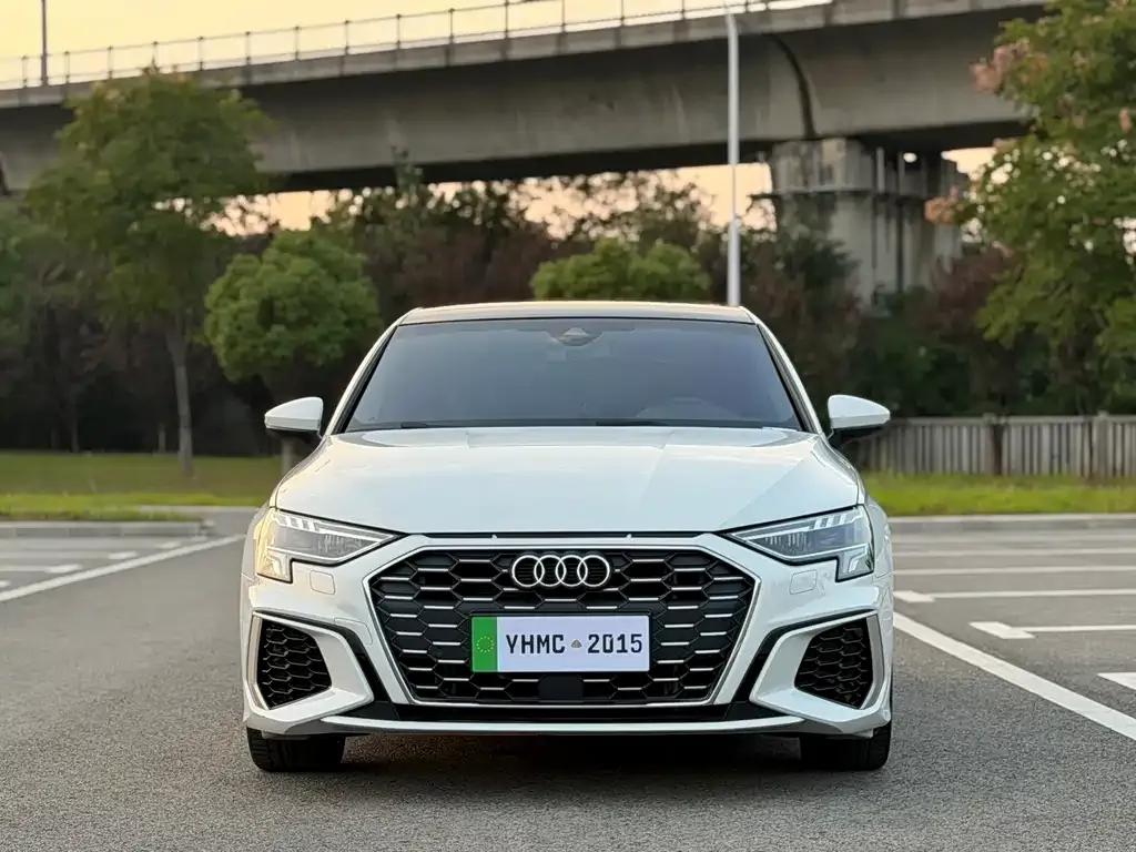 Audi A3 — фото 2