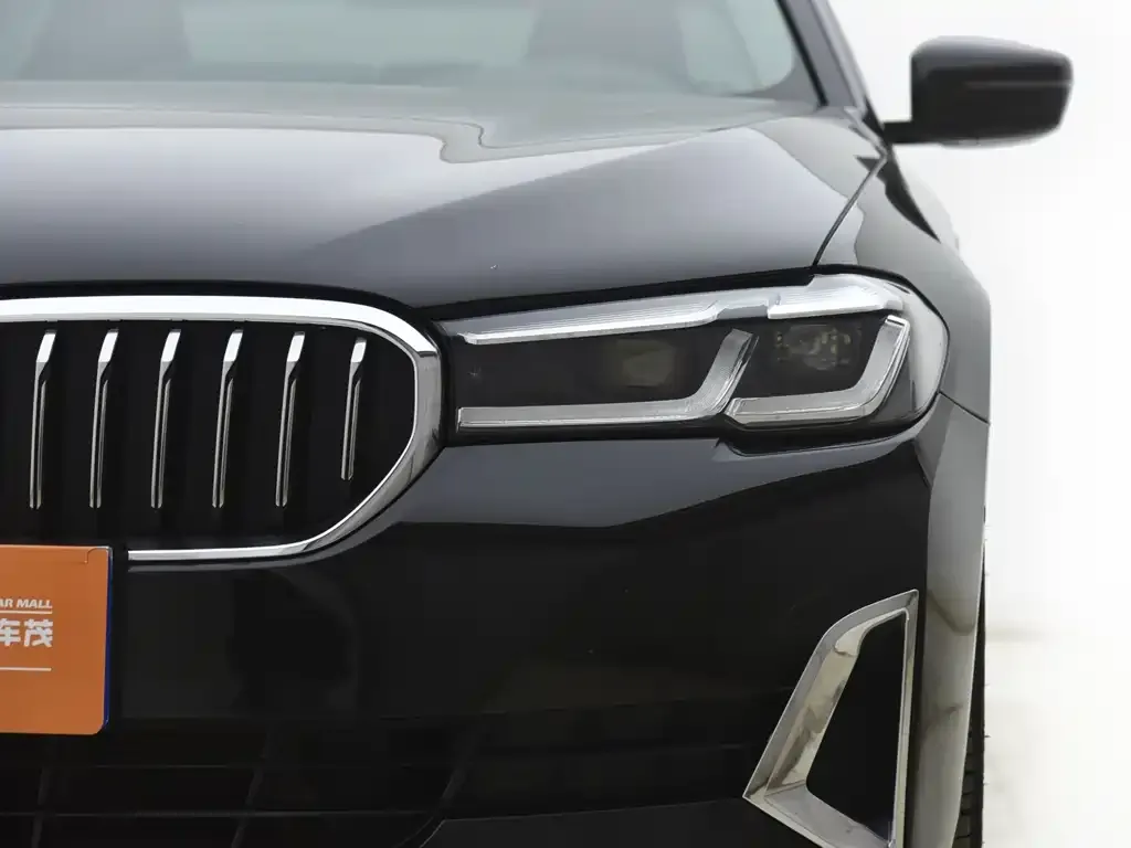 BMW 5 Series — фото 3
