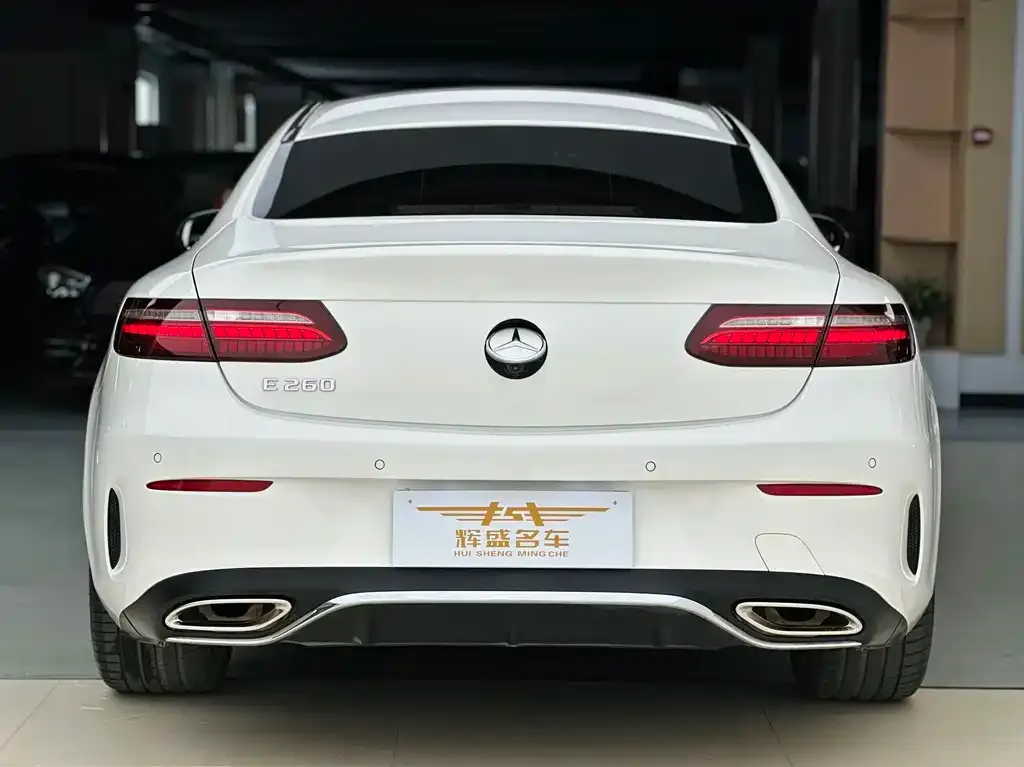 Mercedes-Benz E-Class (Import) — фото 2