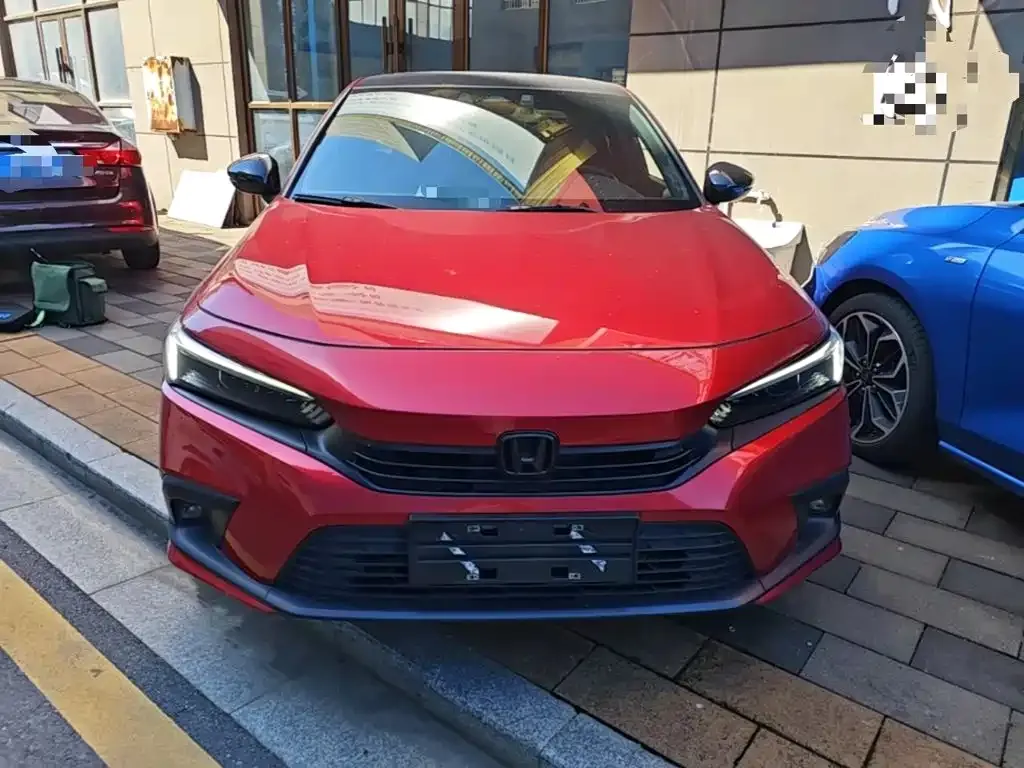 Honda Civic — фото 10