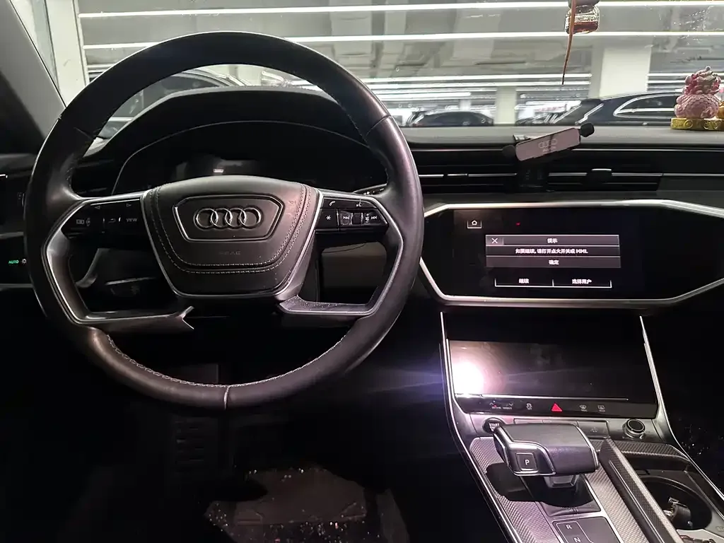 Audi A7L — фото 5