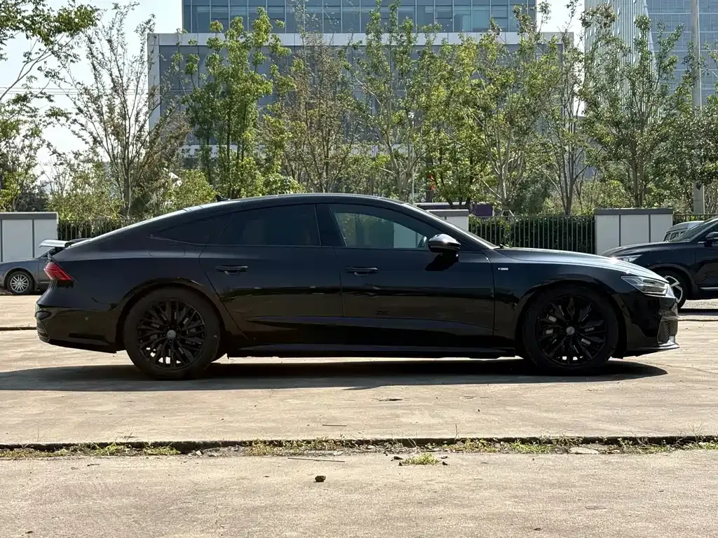 Audi A7 — фото 9