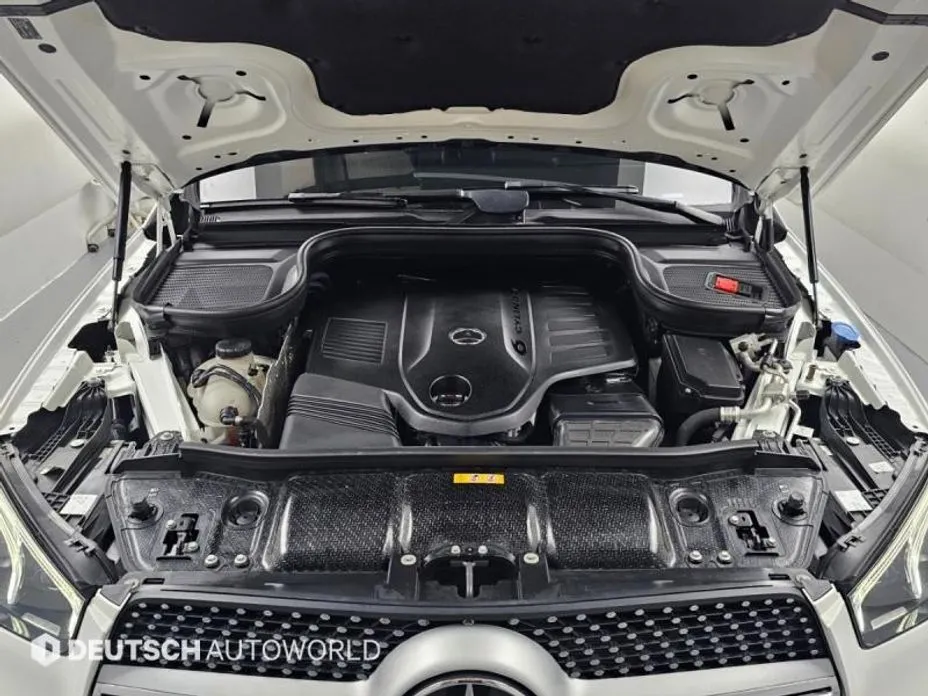 Mercedes-Benz GLE-Class — фото 10