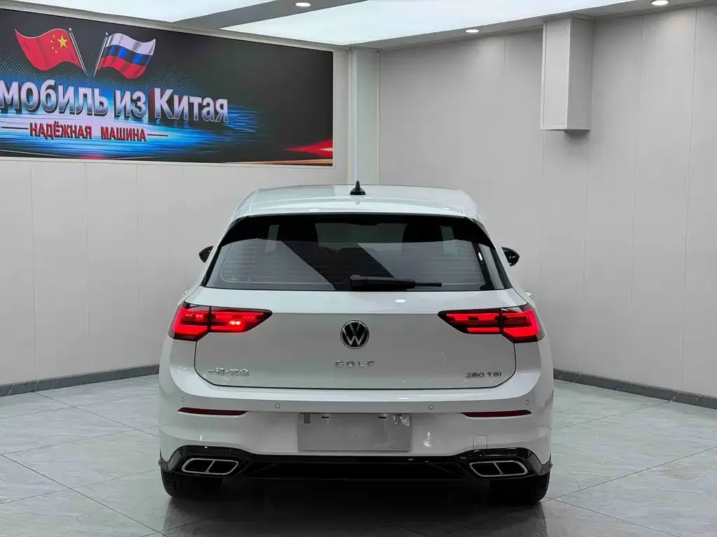 Volkswagen Golf — фото 8