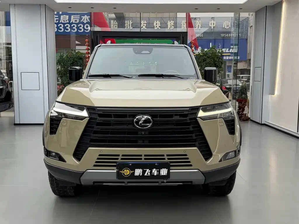 Lexus GX — фото 5