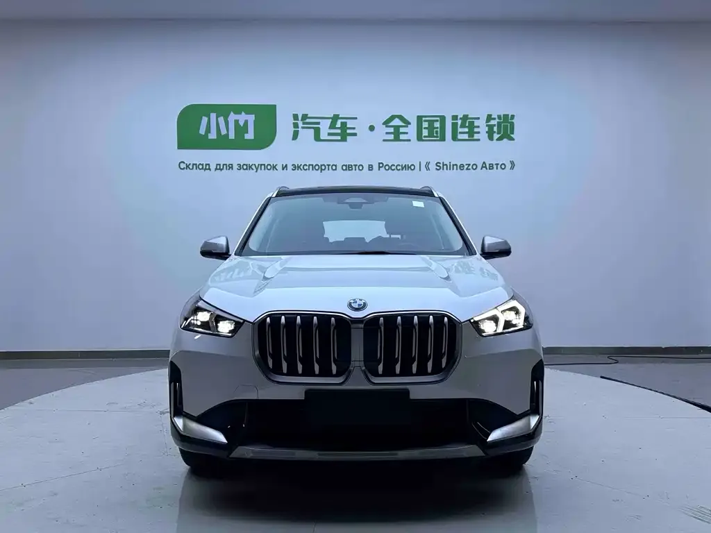 BMW X1 — фото 10