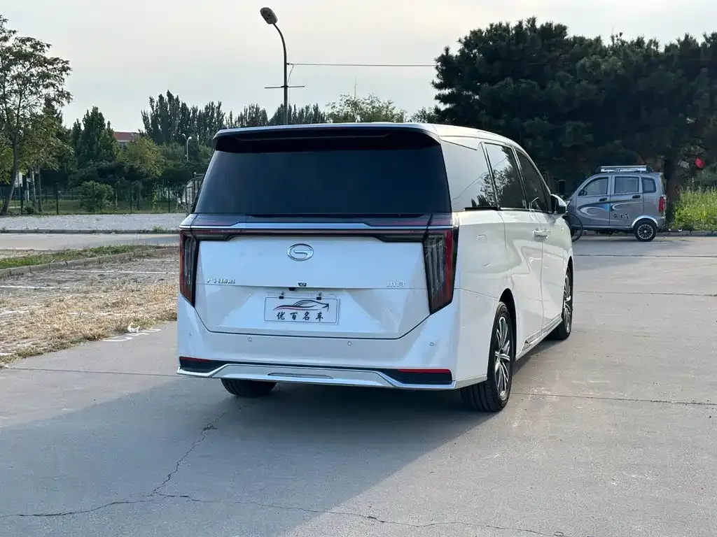 GAC Motor Trumpchi M8 — фото 3