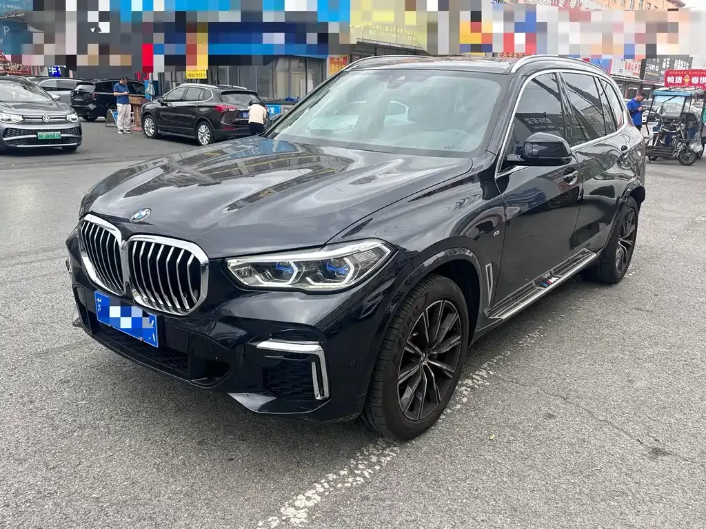 BMW X5 — фото 1
